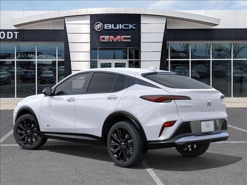 New 2026 Buick Envista Sport Touring image 3