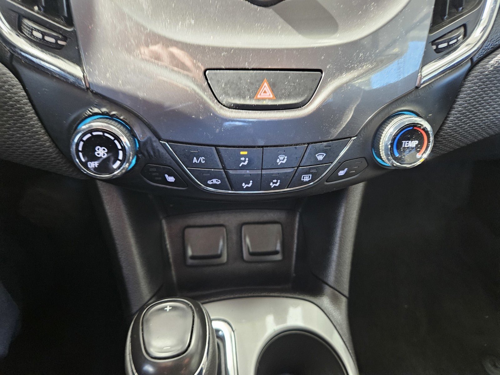 Used 2016 Chevrolet Cruze LT w/ Convenience Package FWD image 22