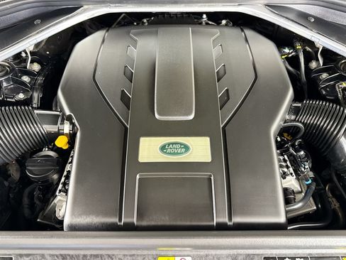 Used 2023 Land Rover Range Rover Long Wheelbase First Edition AWD/4WD image 28