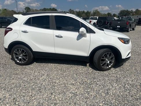 Used 2018 Buick Encore Sport Touring image 3