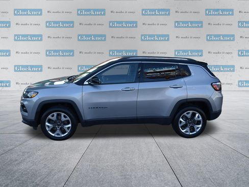 Used 2022 Jeep Compass Limited AWD/4WD image 9
