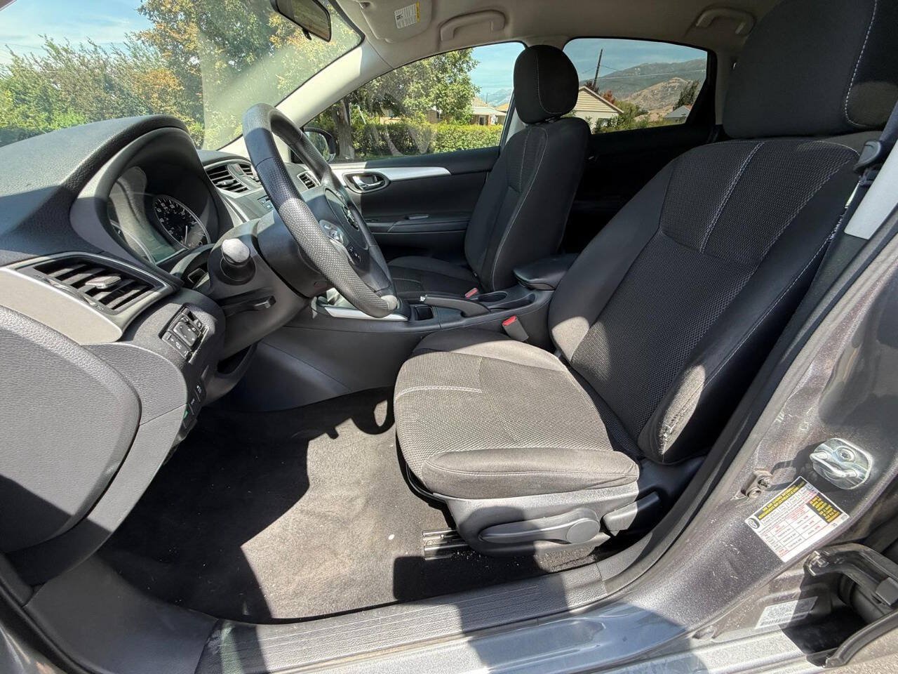 Used 2018 Nissan Sentra S w/ S Midnight Style Package FWD image 10