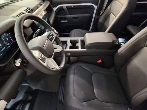 Used 2026 Land Rover Defender 110 S AWD/4WD image 21