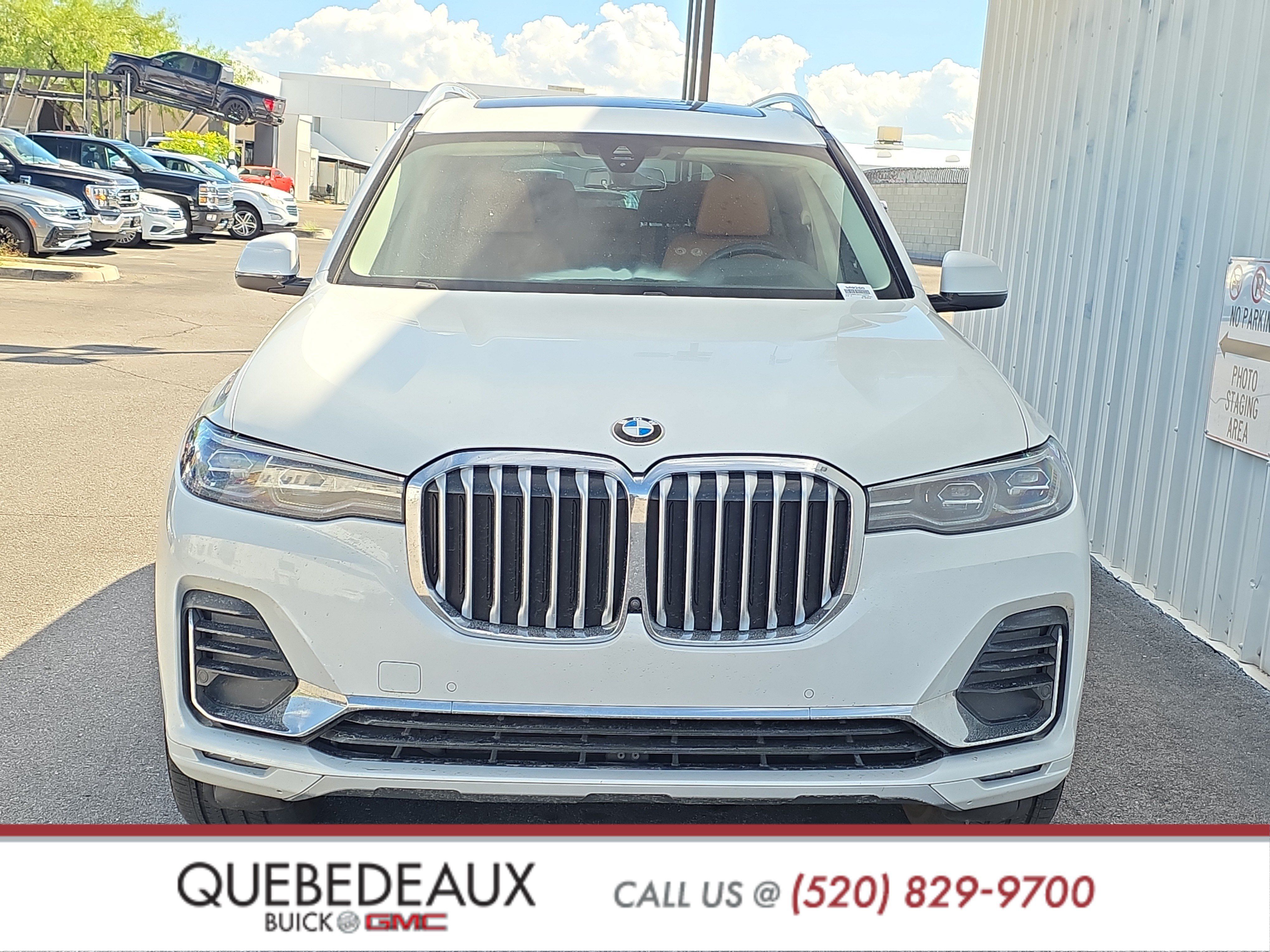 Used 2022 BMW X7 xDrive40i w/ Premium Package AWD/4WD image 2