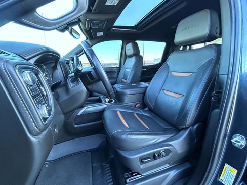 Used 2021 GMC Sierra 1500 AT4 w/ AT4 Premium Package image 10