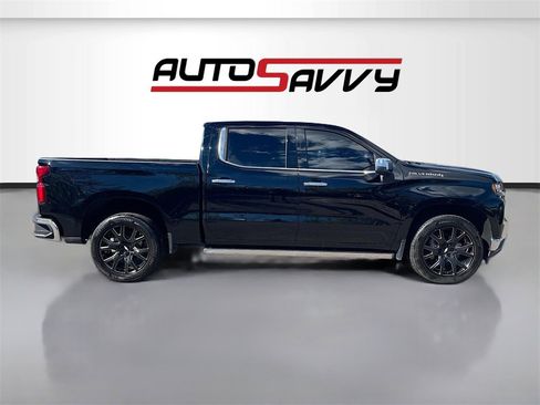 Used 2022 Chevrolet Silverado 1500 LTZ w/ LTZ Convenience Package II image 8