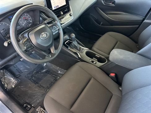 Used 2024 Toyota Corolla LE FWD image 9