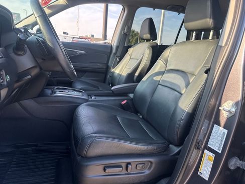Used 2021 Honda Pilot EX-L image 16