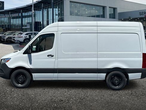 New 2025 Mercedes-Benz Sprinter 2500 image 7