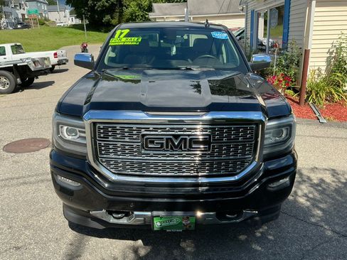 Used 2017 GMC Sierra 1500 Denali w/ Denali Ultimate Package AWD/4WD image 4