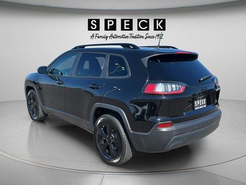 Used 2021 Jeep Cherokee Latitude Plus AWD/4WD image 3