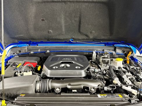 Used 2023 Jeep Wrangler Unlimited w/ Cold Weather Group image 15