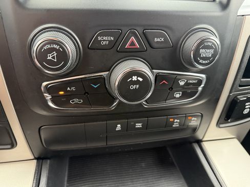 Used 2015 RAM 1500 Lone Star image 28