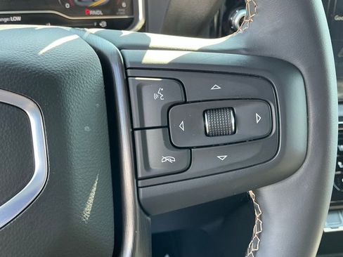 Used 2025 GMC Sierra 2500 AT4 w/ AT4 Premium Plus Package image 42