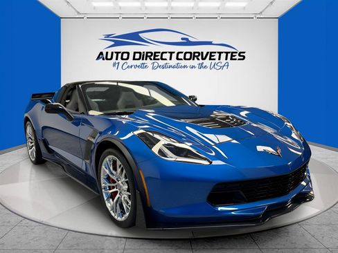 Used 2015 Chevrolet Corvette Z06 w/ Z07 Performance Package RWD image 3