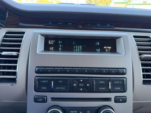 Used 2011 Ford Flex SEL w/ Rapid Spec Order Code FWD image 27