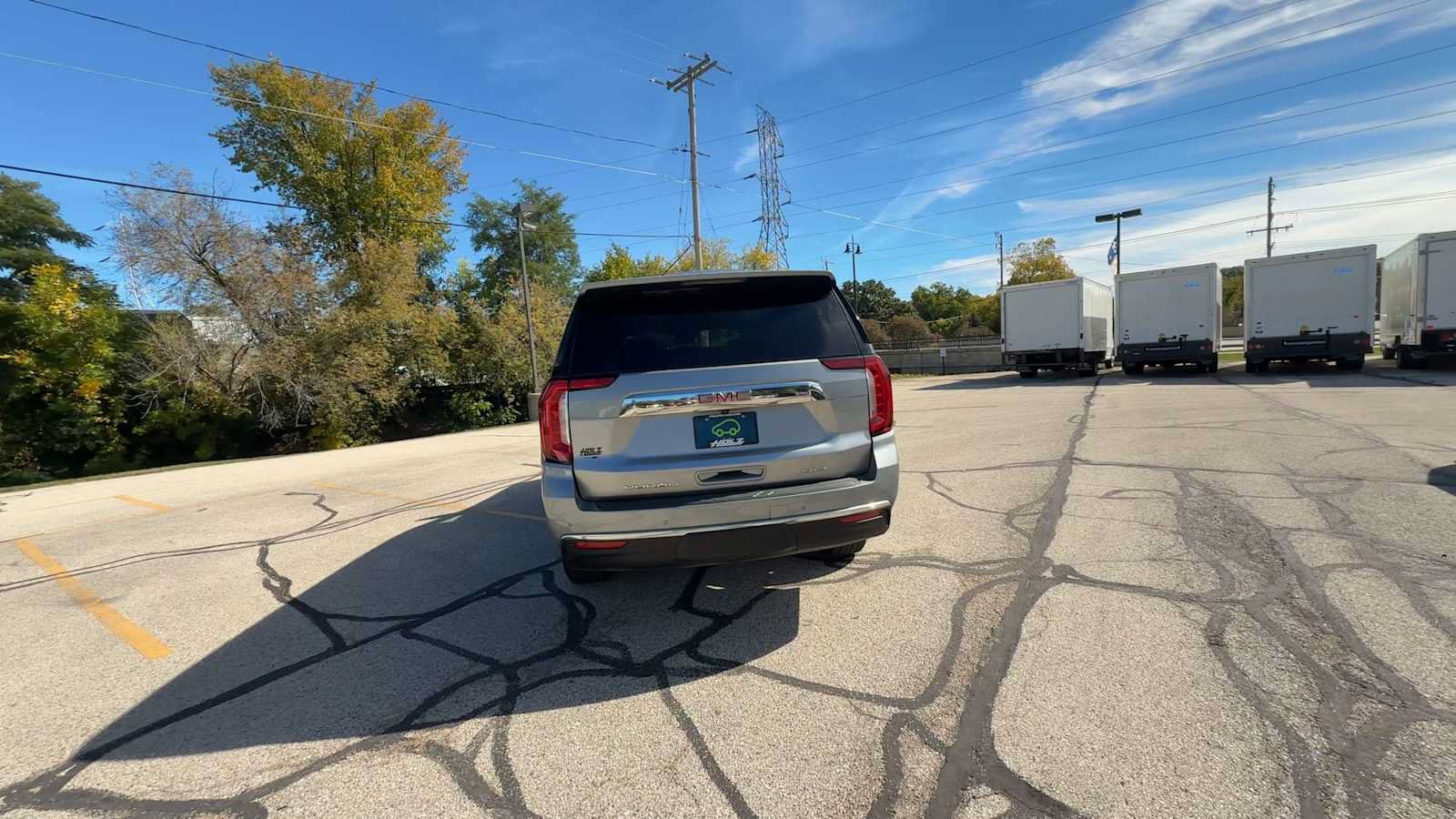 Certified 2024 GMC Yukon XL SLT w/ SLT Luxury Package AWD/4WD image 9