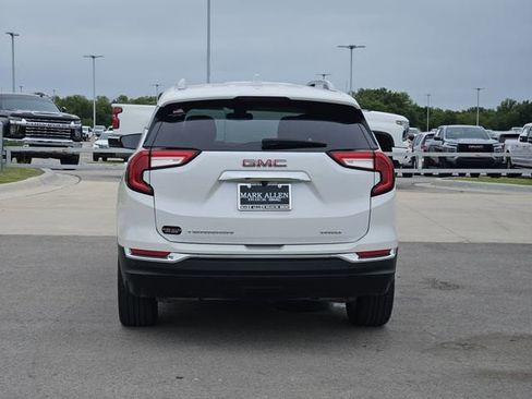 Used 2022 GMC Terrain SLT AWD/4WD image 6