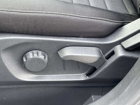 Used 2024 Ford Edge SE AWD/4WD image 26