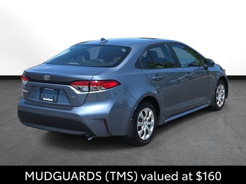 Used 2026 Toyota Corolla LE FWD image 5