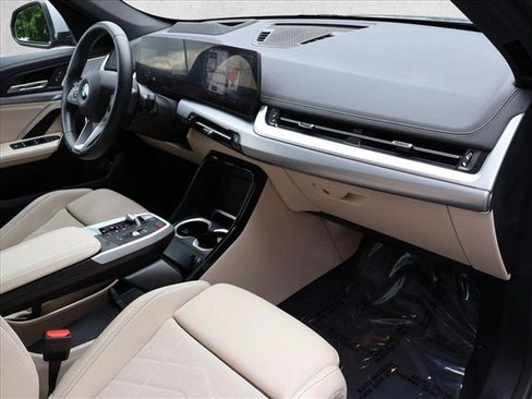 Used 2023 BMW X1 xDrive28i w/ Premium Package AWD/4WD image 26