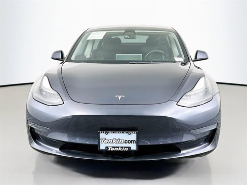 Used 2022 Tesla Model 3 Long Range image 2