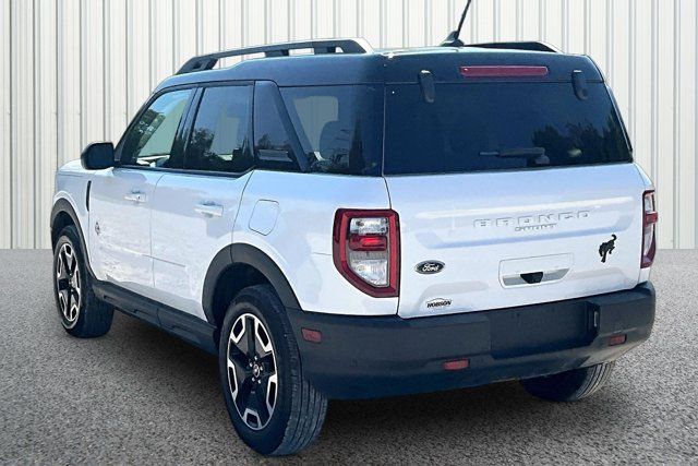 Used 2024 Ford Bronco Sport Outer Banks w/ Tech Package AWD/4WD image 9
