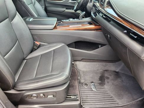 Used 2023 Cadillac Escalade ESV Luxury RWD image 14