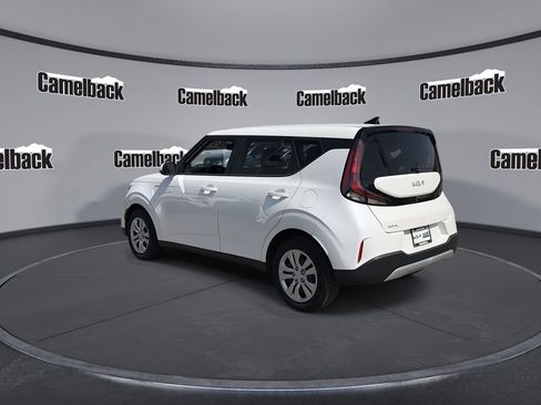 Certified 2024 Kia Soul LX FWD image 5