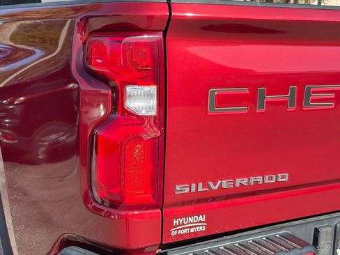 Used 2020 Chevrolet Silverado 2500 High Country w/ Z71 Off-Road Package image 10
