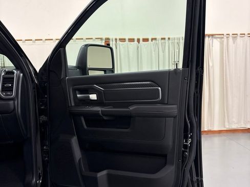 New 2026 RAM 2500 Big Horn AWD/4WD image 27