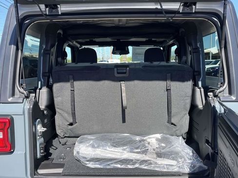 New 2026 Jeep Wrangler Sport AWD/4WD image 17