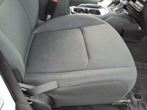 Used 2021 Jeep Gladiator Willys image 14