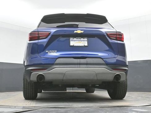 Used 2023 Chevrolet Blazer LT FWD image 45