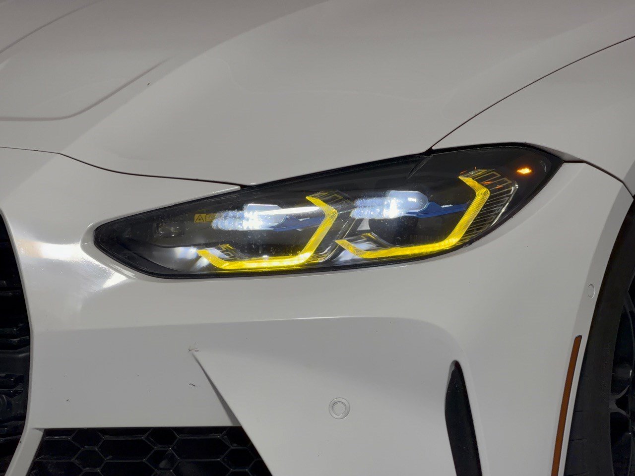 Used 2021 BMW M4 Competition w/ Executive Package RWD image 12