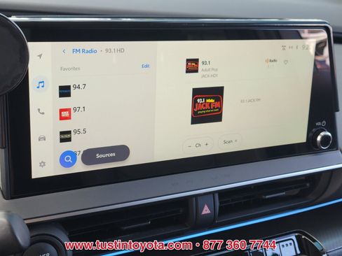 Used 2026 Toyota Prius Plug-In Hybrid image 21