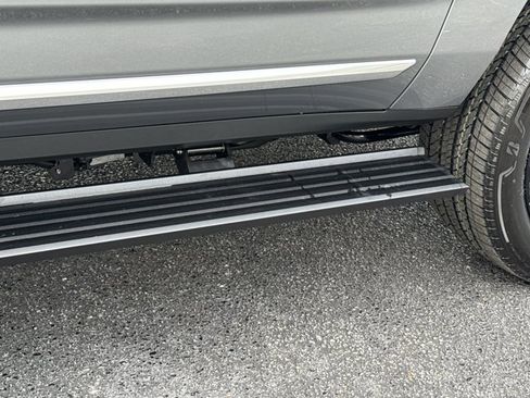 New 2026 GMC Yukon XL Denali w/ Sun & Power Step Package image 17