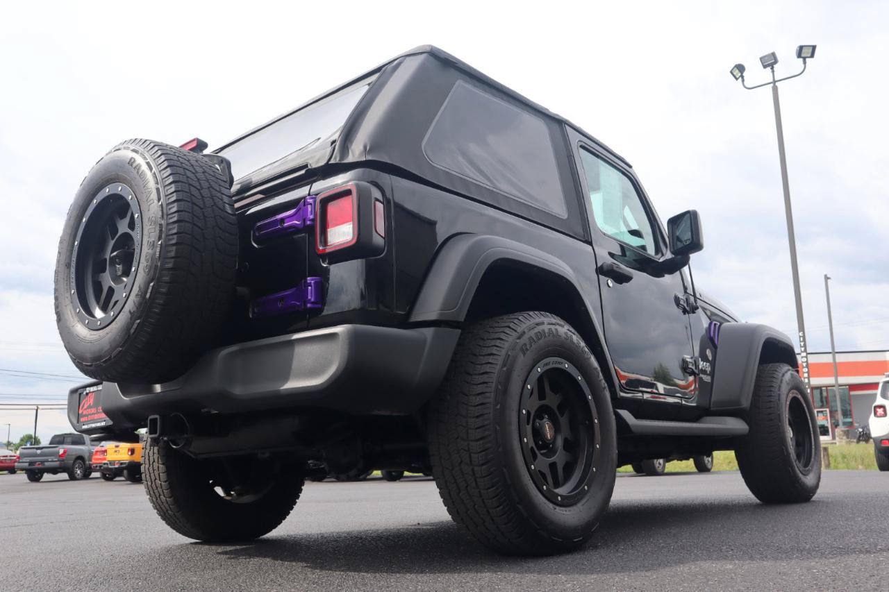 Used 2020 Jeep Wrangler Sport AWD/4WD image 18