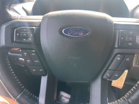 Used 2016 Ford F150 XLT w/ Equipment Group 302A Luxury AWD/4WD image 27