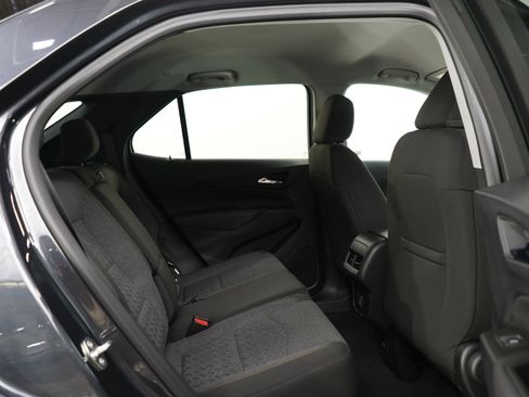 Used 2023 Chevrolet Equinox LT AWD/4WD image 12