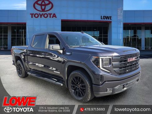 Used 2024 GMC Sierra 1500 Elevation w/ X31 Off-Road Package AWD/4WD image 1