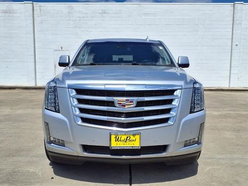 Used 2019 Cadillac Escalade ESV Luxury image 20