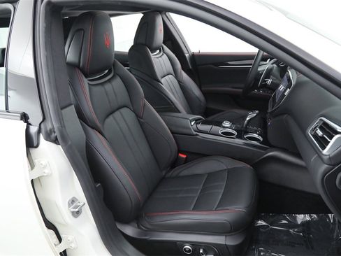 Certified 2024 Maserati Ghibli Modena Ultima Q4 image 15
