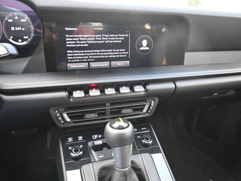 Used 2022 Porsche 911 GT3 image 42