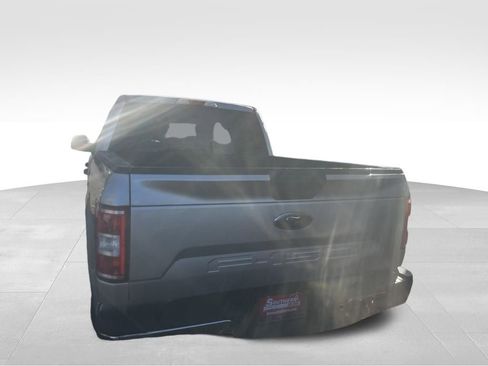 Used 2018 Ford F150 XLT image 16
