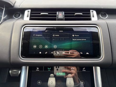 Used 2019 Land Rover Range Rover Sport HSE Dynamic image 20