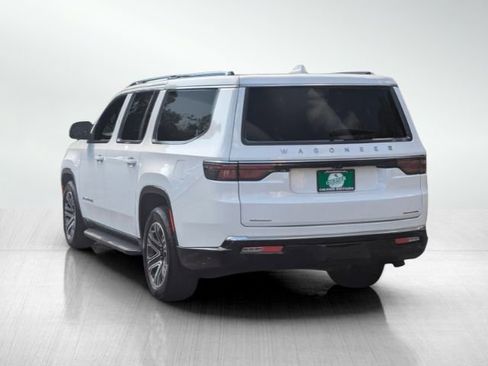 Used 2023 Jeep Wagoneer L Series II image 6