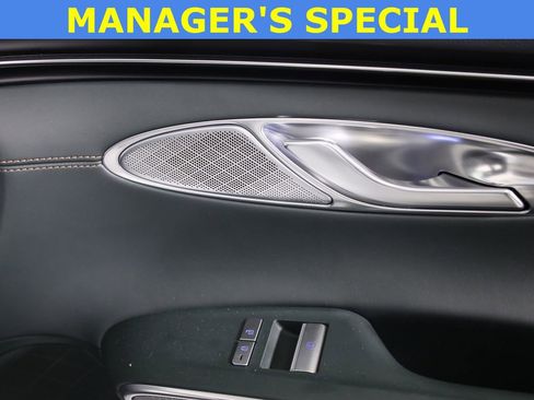 Used 2022 Genesis GV70 2.5T w/ Advanced Package AWD/4WD image 65