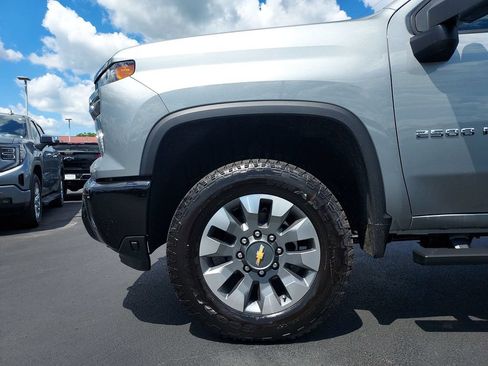 New 2026 Chevrolet Silverado 2500 Custom w/ Custom Value Package AWD/4WD image 16
