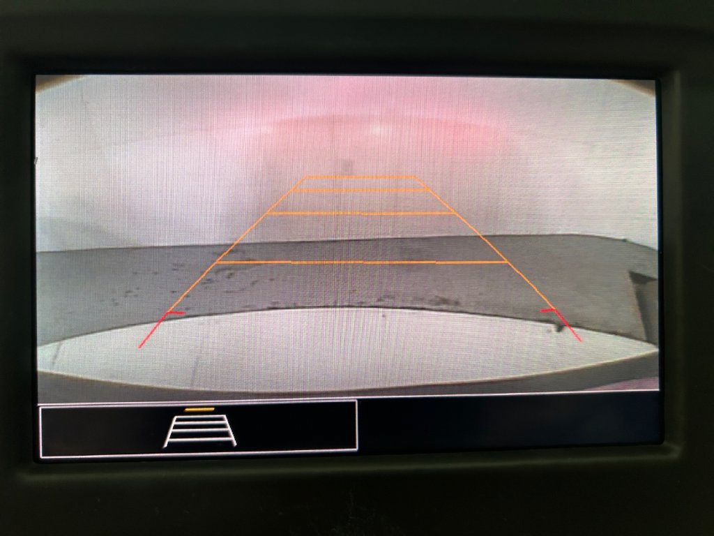 Used 2023 Chevrolet Equinox LS w/ Midnight Edition FWD image 22